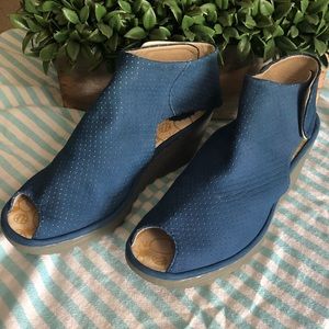 FLY LONDON SIZE 38 YAHL700